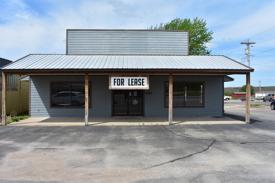 Primary Photo Of 4802 S Muskogee Ave, Tahlequah Office For Lease
