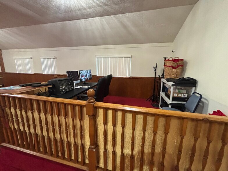 More Photos Of 13304 Toepfer Rd, Warren Religious Facility For Sale