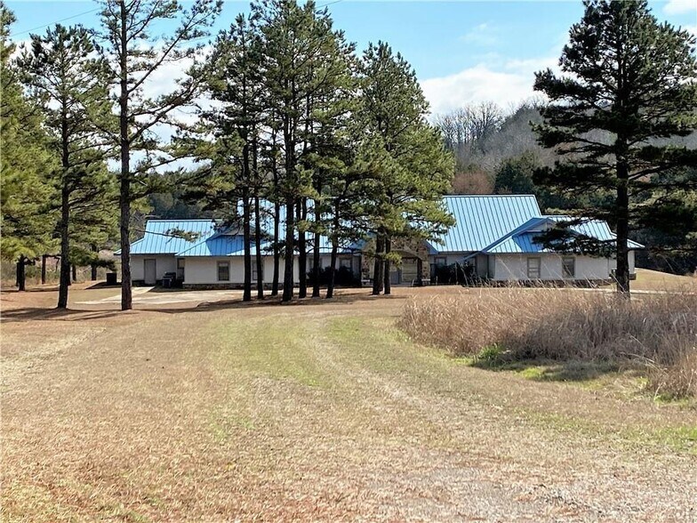 More Photos Of 8524 Youth Ranch Rd, Mulberry Lodge Meeting Hall For Sale