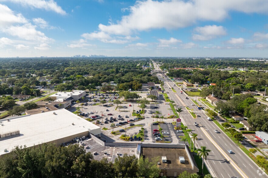 More Photos Of 17237-17161 NW 27th Ave, Opa Locka Unknown For Lease
