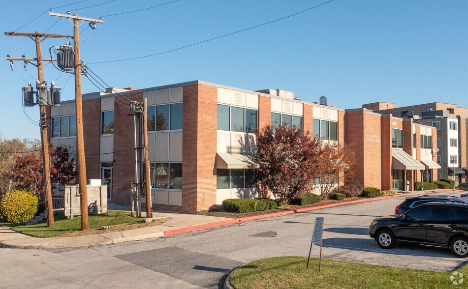 More Photos Of 3350 Wilkens Ave, Baltimore Medical For Lease