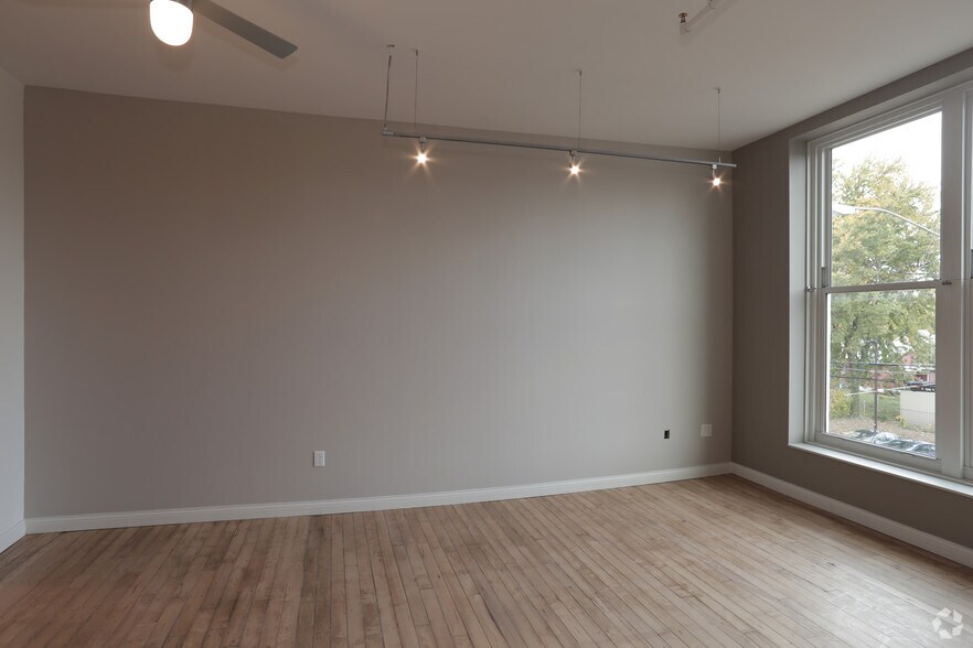 More Photos Of 2658 Scranton Rd, Cleveland Apartments For Lease