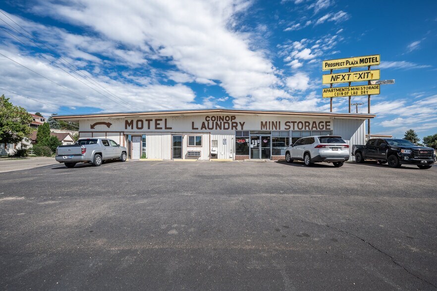 Primary Photo Of 416 State St, Trinidad Flex For Sale