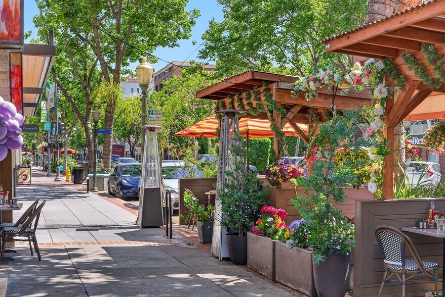 More Photos Of 640 Waverley St, Palo Alto Loft Creative Space For Sale
