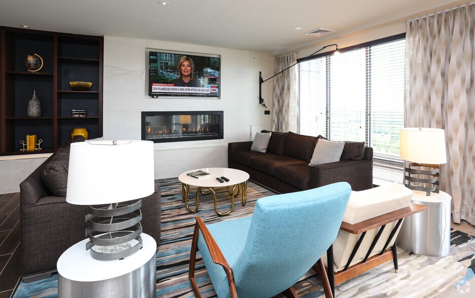 More Photos Of 11830 Sunrise Valley Dr, Reston Apartments For Lease