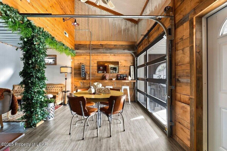 More Photos Of 750 Main Rd, Shavertown Freestanding For Sale