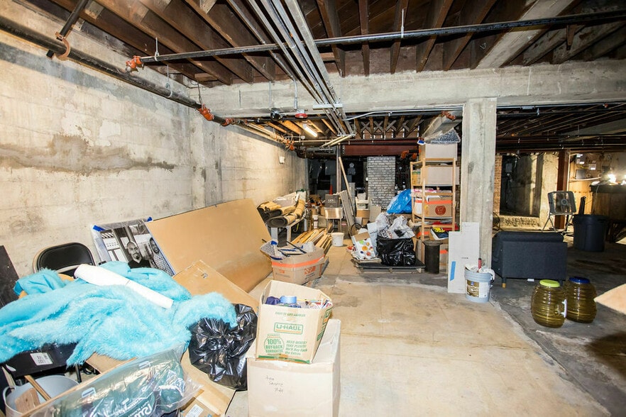 More Photos Of 1716 Broadway, Oakland Storefront For Sale