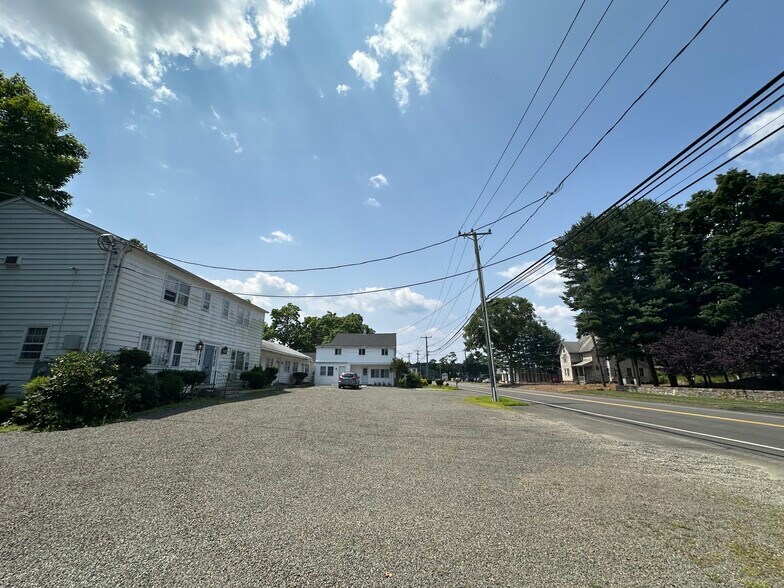 More Photos Of 60 Boston Post Rd, Madison Storefront Retail Office For Sale