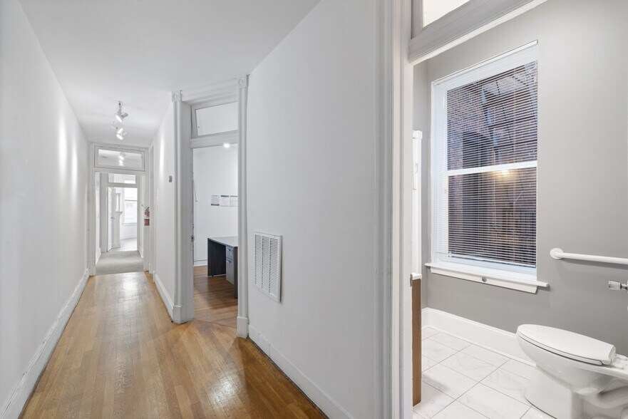 More Photos Of 34 E 25th St, Baltimore Office Residential For Sale