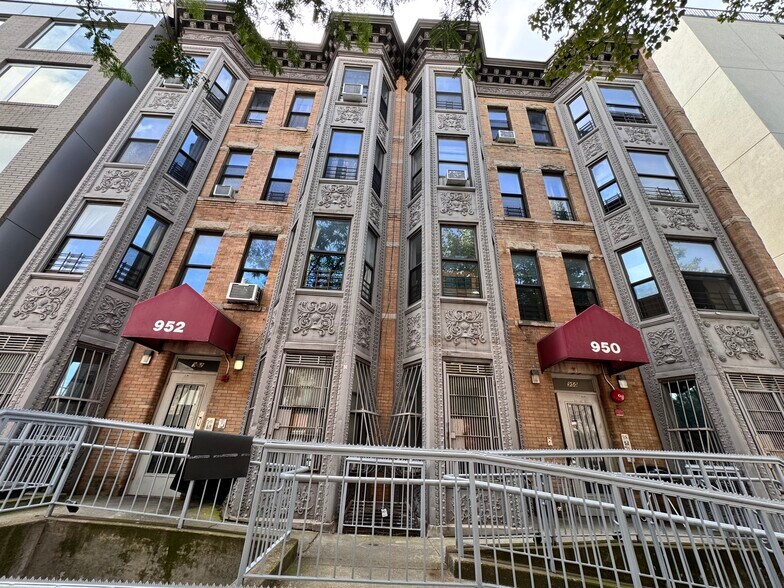 More Photos Of 950-952 Bergen St, Brooklyn Apartments For Sale
