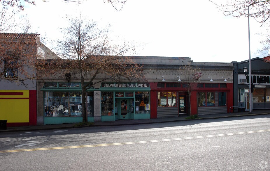 More Photos Of 8414 Greenwood Ave N, Seattle General Retail For Sale