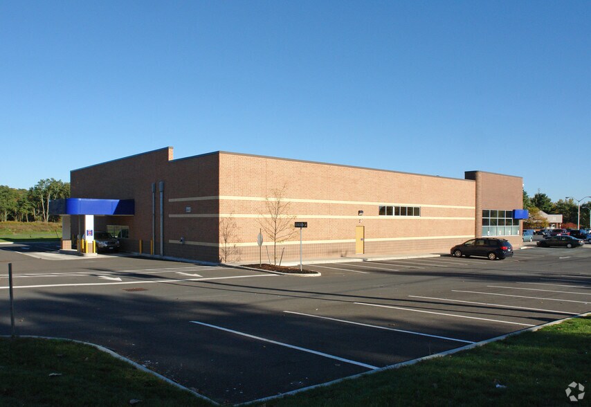 More Photos Of 1645 Columbia Tpke, Castleton On Hudson Drugstore For Sale