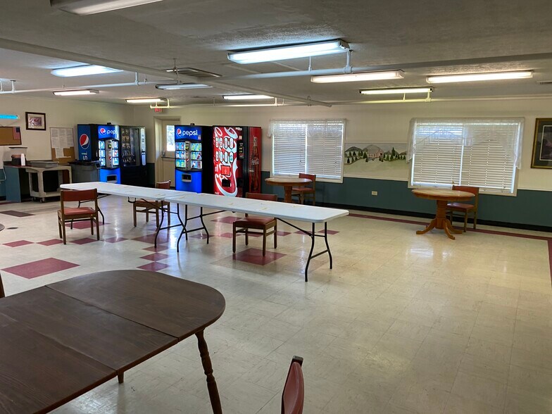 More Photos Of 155 Ridgefield Dr, Marion Assisted Living For Sale