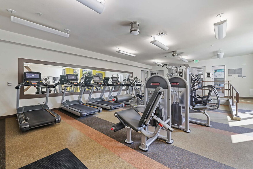More Photos Of 2441 76th Ave SE, Mercer Island Apartments For Lease
