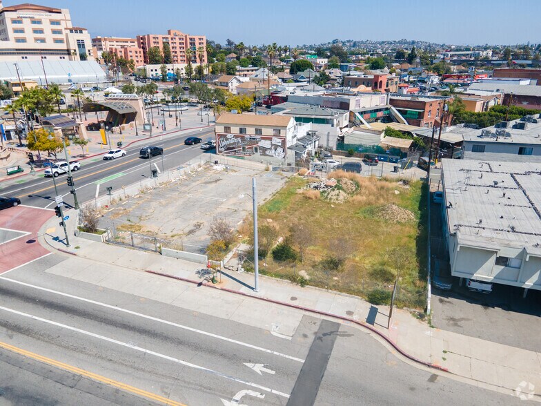More Photos Of 110 S Boyle Ave, Los Angeles Apartments For Lease