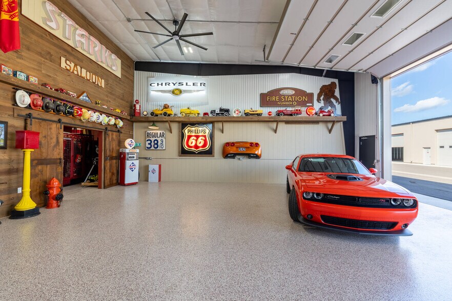 More Photos Of 663 Valerie Avenue 419-420, Hudson Self Storage For Sale