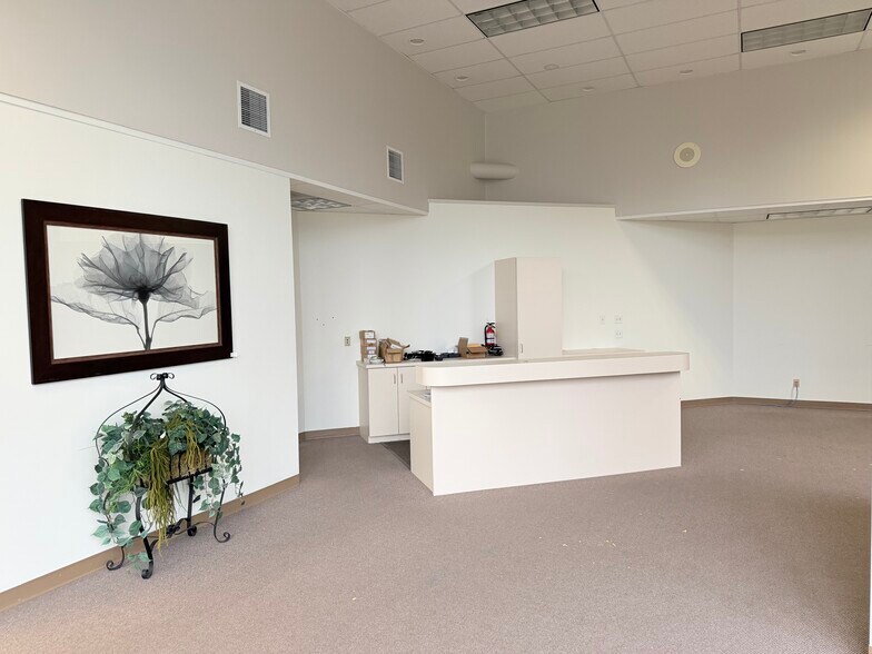 More Photos Of 3102 Colby Ave, Everett Medical For Lease