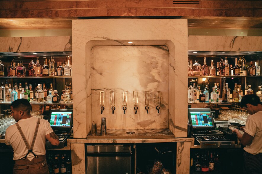 More Photos Of 1634 Cahuenga Blvd, Los Angeles Unknown For Lease