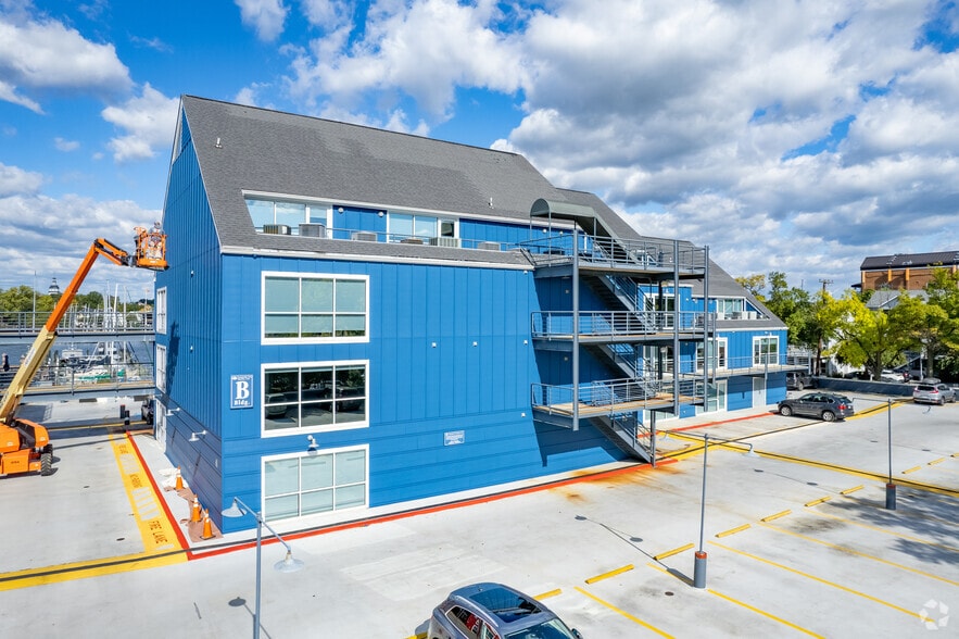 More Photos Of 400-410 Severn Ave, Annapolis Office For Lease