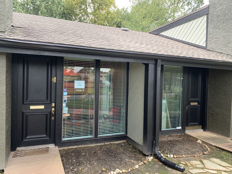 Primary Photo Of 14339 Torrey Chase Blvd, Houston Loft Creative Space For Lease