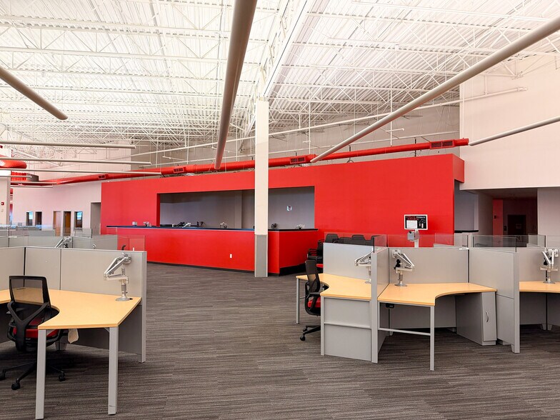 More Photos Of 4300 Sprint Blvd NE, Rio Rancho Office For Sale