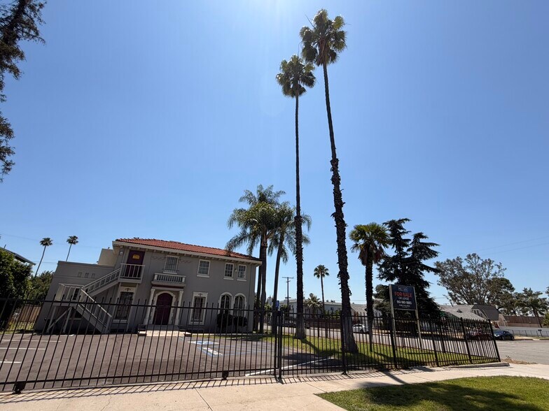 More Photos Of , San Bernardino Office For Sale