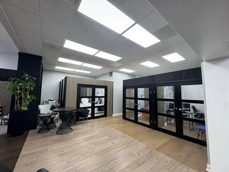 More Photos Of 6100 Peachtree Industrial Blvd, Atlanta Freestanding For Lease