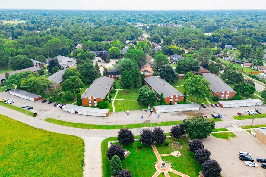 More Photos Of 3651 Balfour Ct, Flint Multifamily For Sale