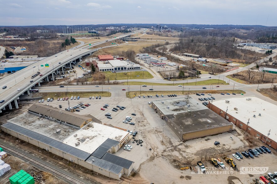 More Photos Of 6599 Granger Rd, Independence Warehouse For Lease