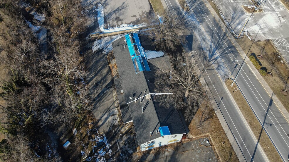 More Photos Of 5820 Southwestern Blvd, Halethorpe Flex For Sale