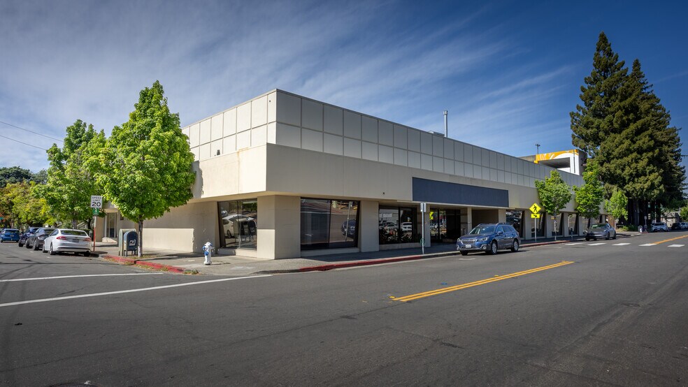 More Photos Of 707 5th St, Santa Rosa Freestanding For Lease
