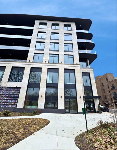 More Photos Of 39 E Hubbard Ave, Columbus Apartments For Lease