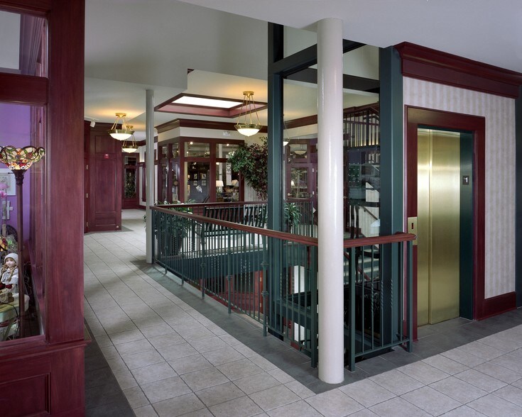 More Photos Of 144-156 E Liberty St, Wooster Storefront Retail Office For Lease