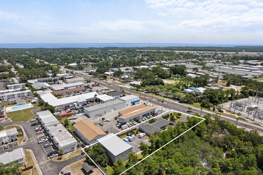 More Photos Of 209 Main St, Destin Storefront Retail Office For Sale