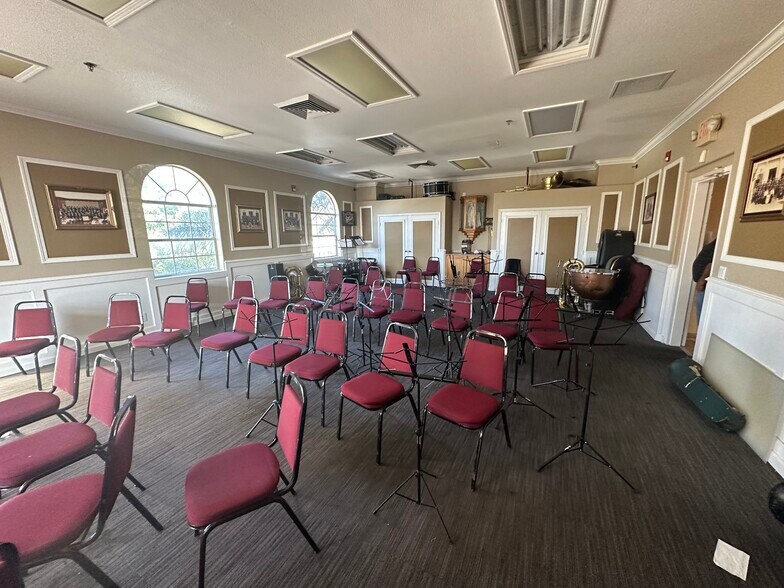 More Photos Of 37 N 27th St, San Jose Lodge Meeting Hall For Sale