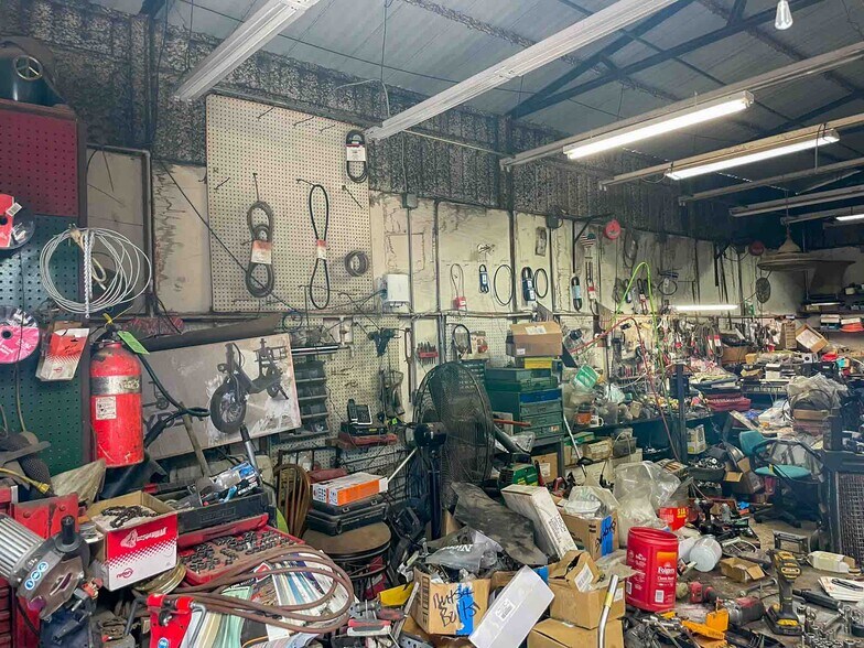 More Photos Of 126 W Main St, Edmond Freestanding For Sale