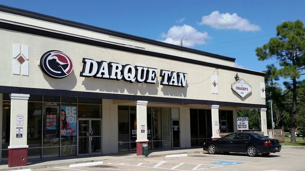 More Photos Of 3702 Cypress Creek Pkwy, Houston Storefront For Lease