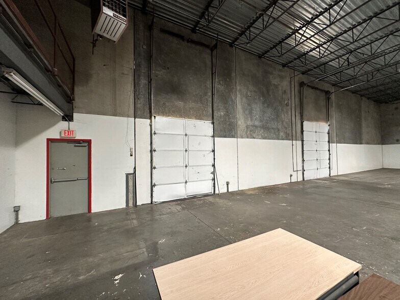 More Photos Of 154 Airpark Industrial Rd, Alabaster Light Distribution For Lease