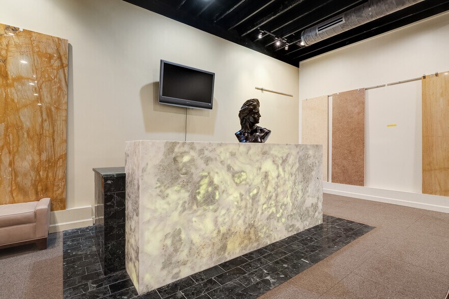 More Photos Of 89 Edwards Rd, Byhalia Manufacturing For Sale