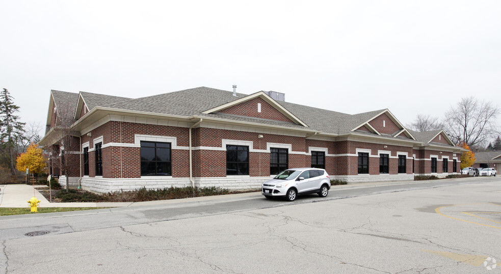 Primary Photo Of 1410 N Arlington Heights Rd, Arlington Heights Medical For Lease