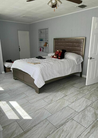 More Photos Of 2619 45th Ave W, Bradenton Apartments For Sale