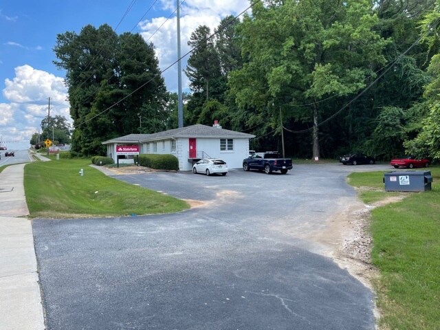 More Photos Of 851 Beaver Ruin Rd NW, Lilburn Office Residential For Sale