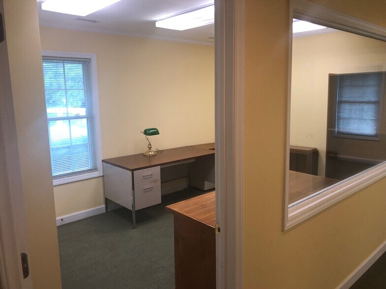 More Photos Of 5011 Northside Dr, Shallotte Office For Lease
