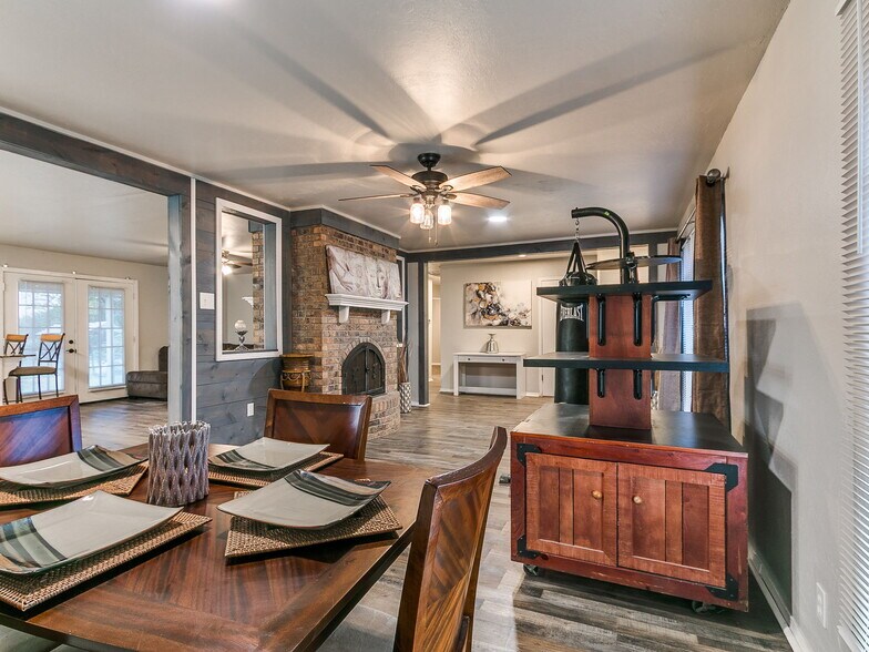 More Photos Of 5201 Washington Blvd, Spencer Land For Sale