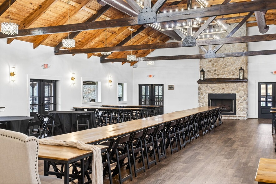 More Photos Of 1249 Gulf Rd, Spencer Golf Course Driving Range For Sale
