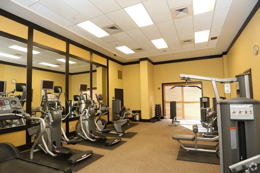 More Photos Of 10095 Washington Blvd, Laurel Apartments For Lease