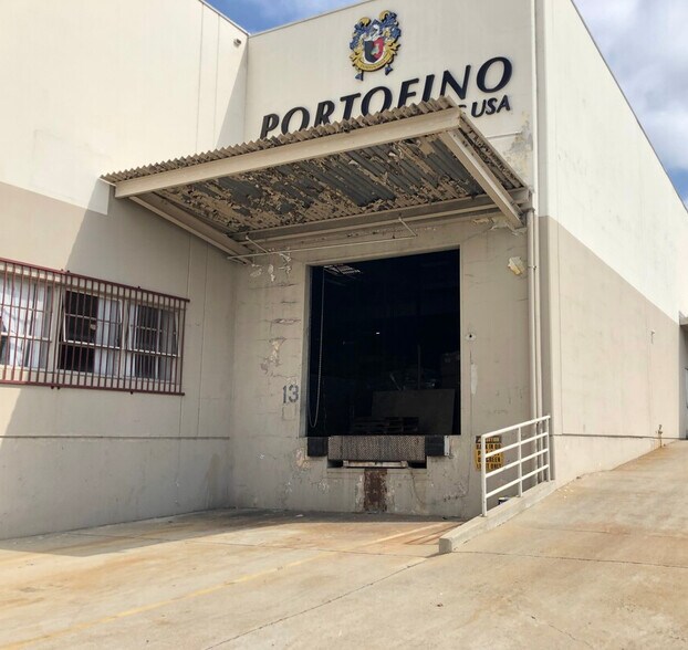 More Photos Of 6541 E Washington Blvd, Commerce Manufacturing For Lease