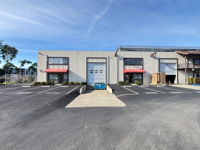 More Photos Of 380-398 Beach Rd, Burlingame Warehouse For Lease