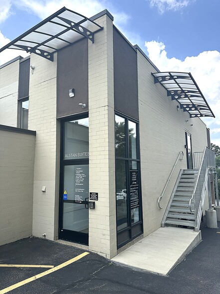 More Photos Of 2526 Monroeville Blvd, Monroeville Medical For Lease