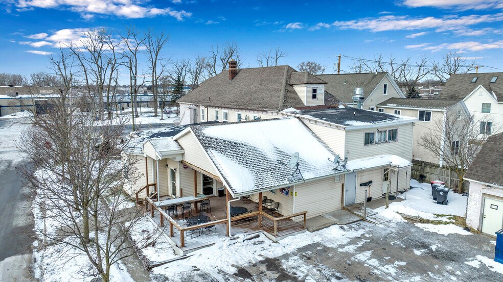 More Photos Of 16 Ellicott Pl, Depew Restaurant For Sale